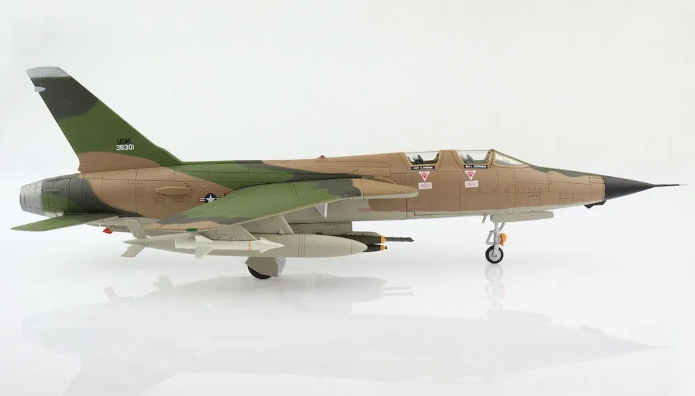 F-105F Thunderchief 355th TFS 1967, 1:72 Scale Diecast Model